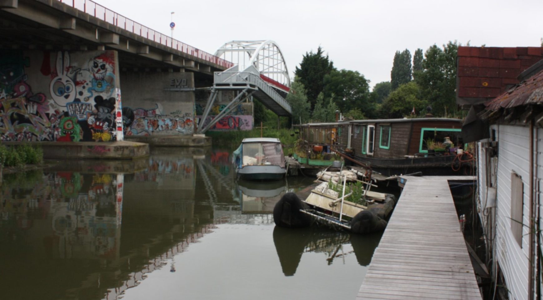 woonboot en ligplaats te koop ligplaats zuider ijdijk 136 amsterdam 183 woonboot te koop woonboot en ligplaats te koop ligplaats zuider ijdijk 136 amsterdam 183 woonboot te koop