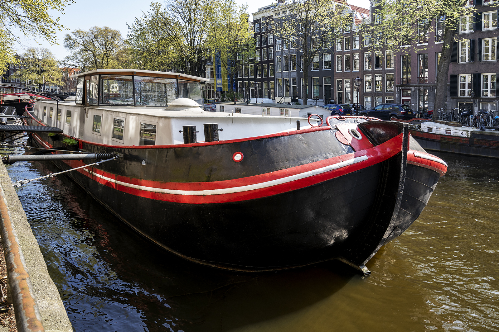 03 · Woonboot te Koop · Woonboot Verkopen · Woonboot Makelaar AWN