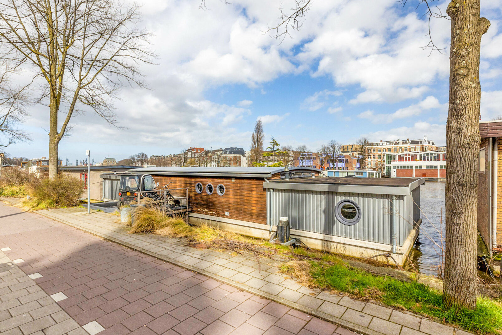 Amsteldijk 718 te 1074 JH Amsterdam