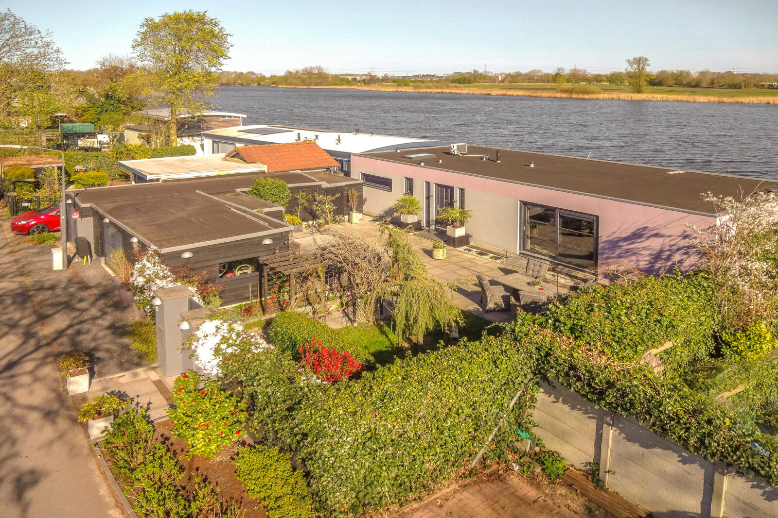 Lieoever 40 te 2033 AD Haarlem