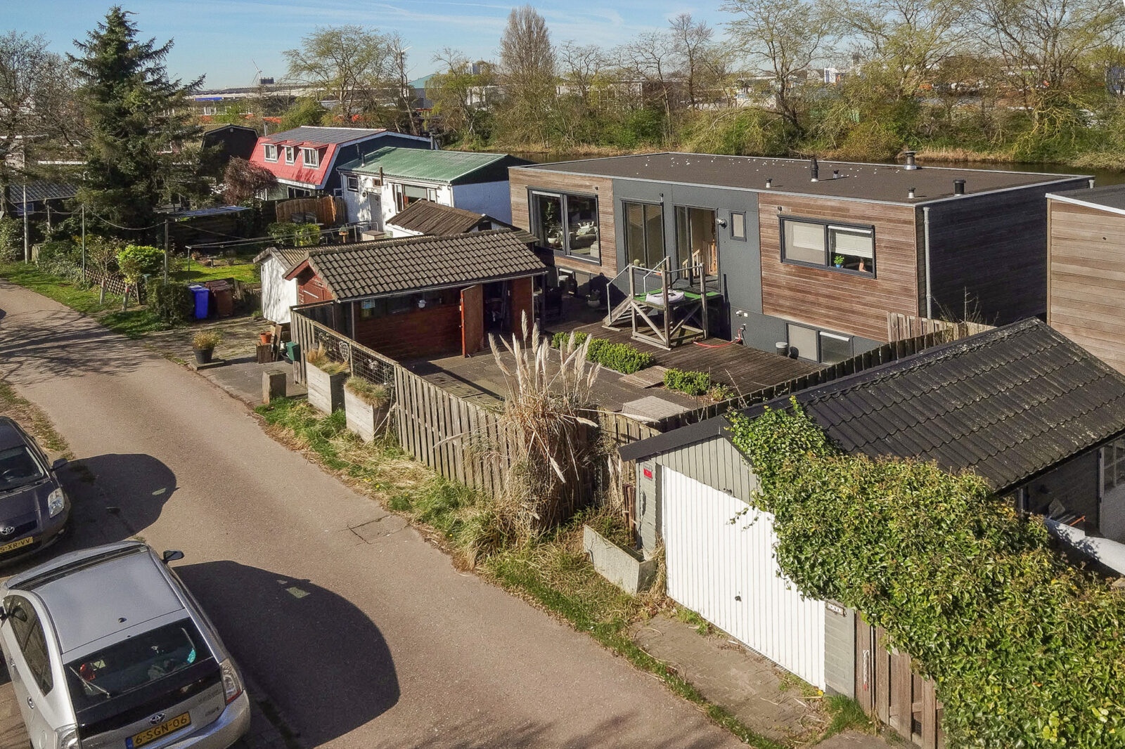 Zijkanaal H-weg 32 te 1037 RR Amsterdam